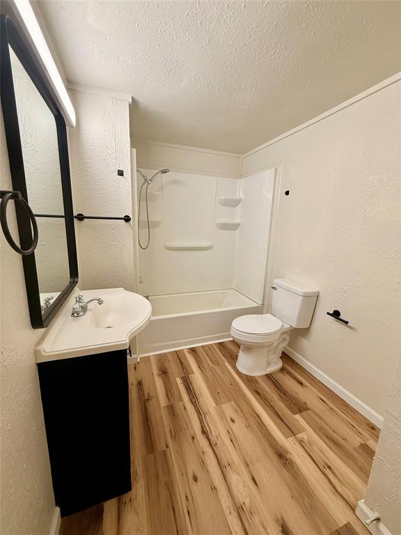 Comanche Cove Sub Sec A - Residential Lease