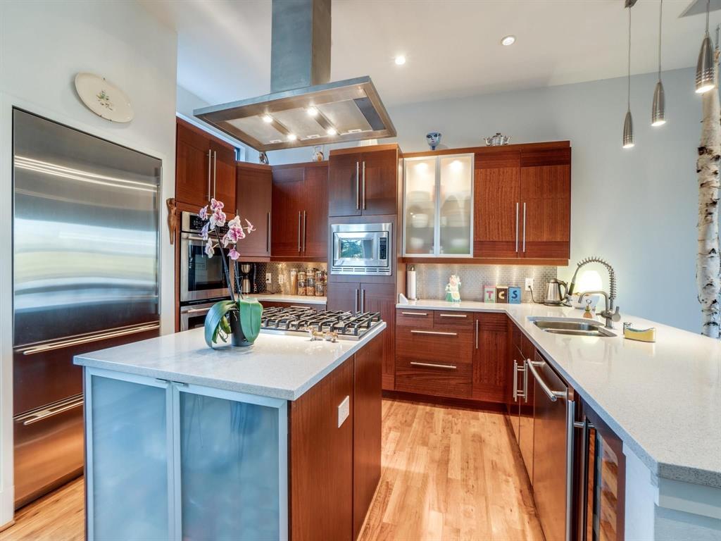 Trinity Twnhms - Residential