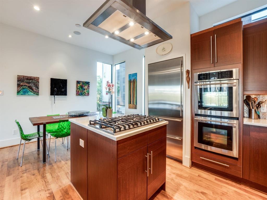 Trinity Twnhms - Residential