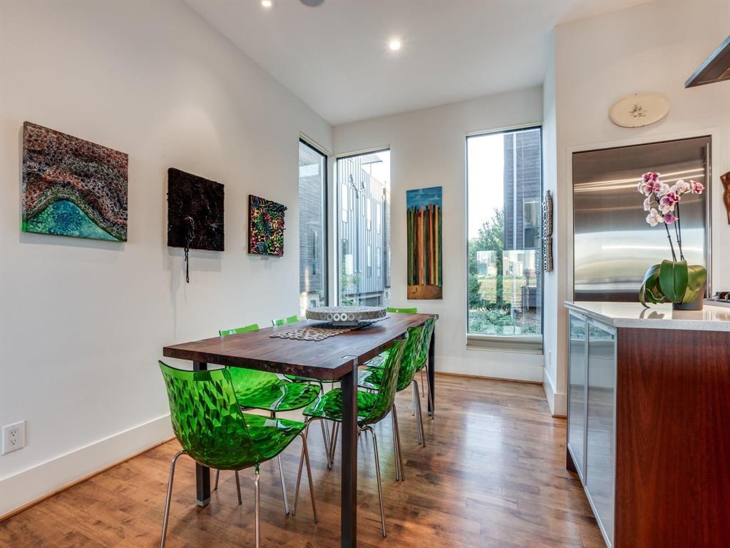 Trinity Twnhms - Residential