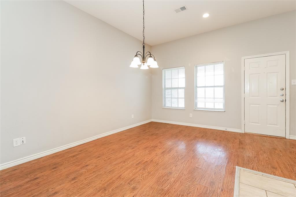 Lindell Estates - Residential Lease