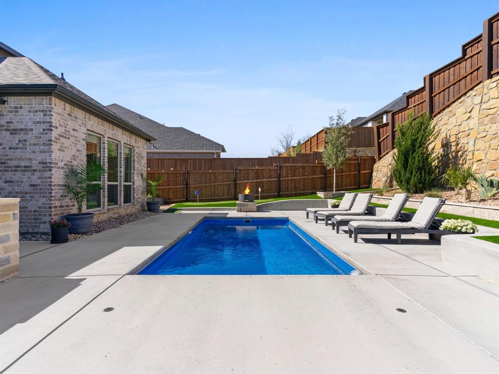 Reunion - Residential