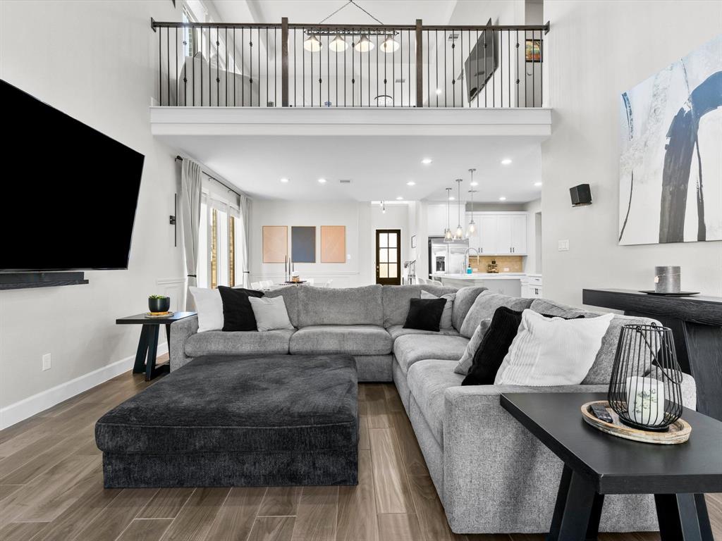 Reunion - Residential