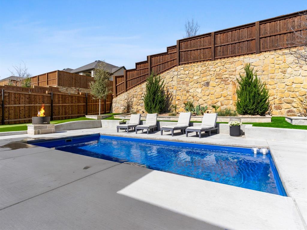 Reunion - Residential