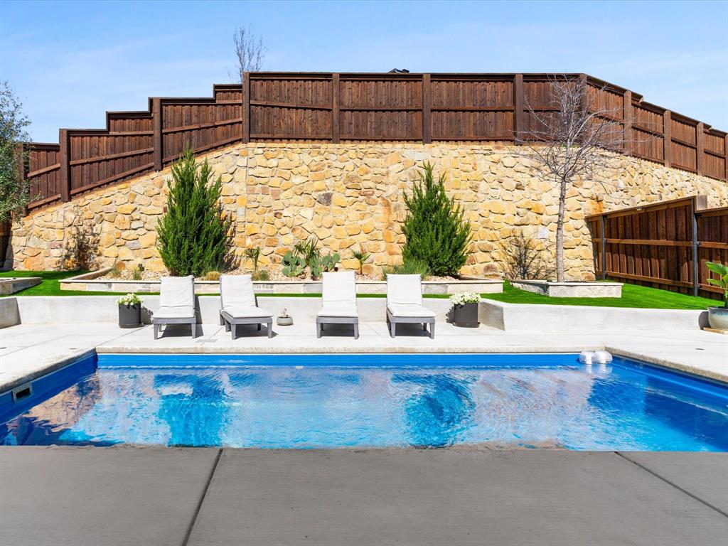 Reunion - Residential