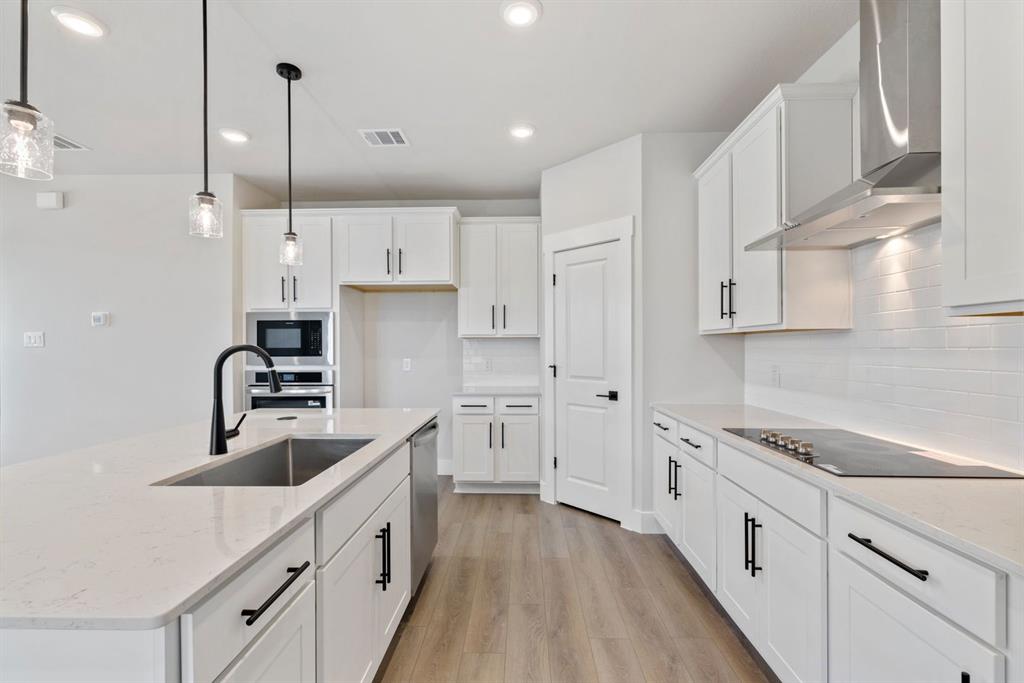 Lake Park Villas - Residential