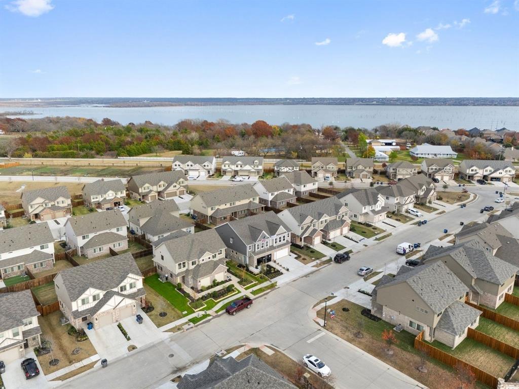 Lake Park Villas - Residential