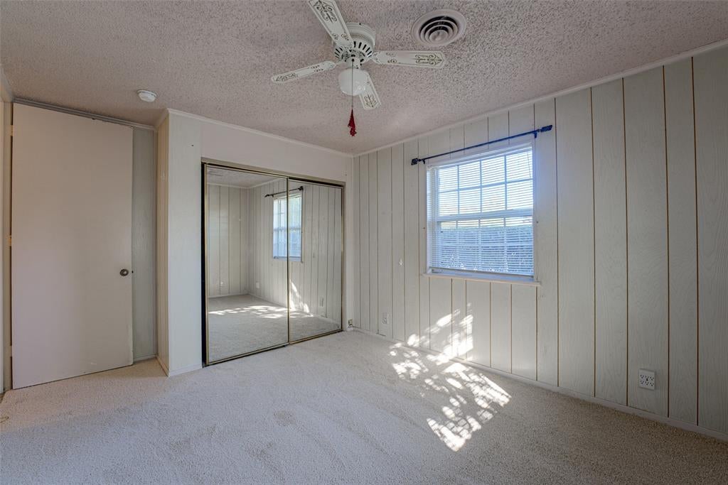 2906 Windmill Lane