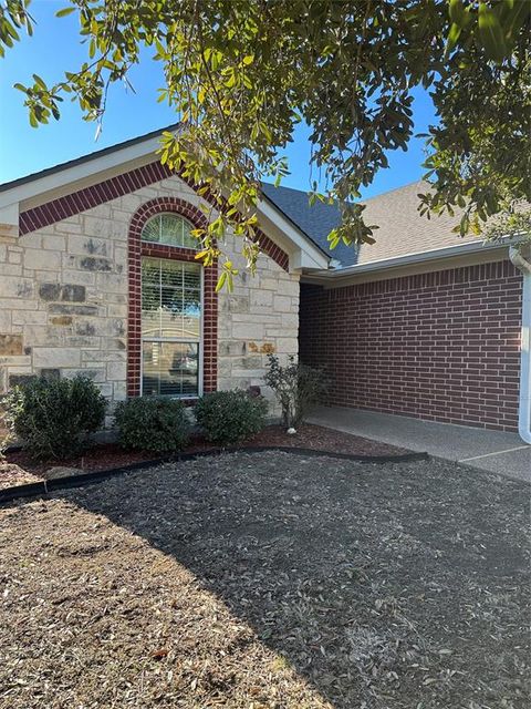 Photo of 410 Prosperity Trail, McGregor, TX 76657 (MLS # 21172971)