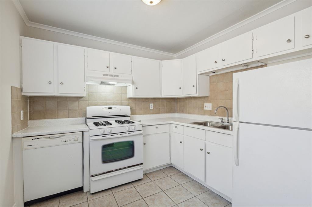 North Oaklawn - Residential Income