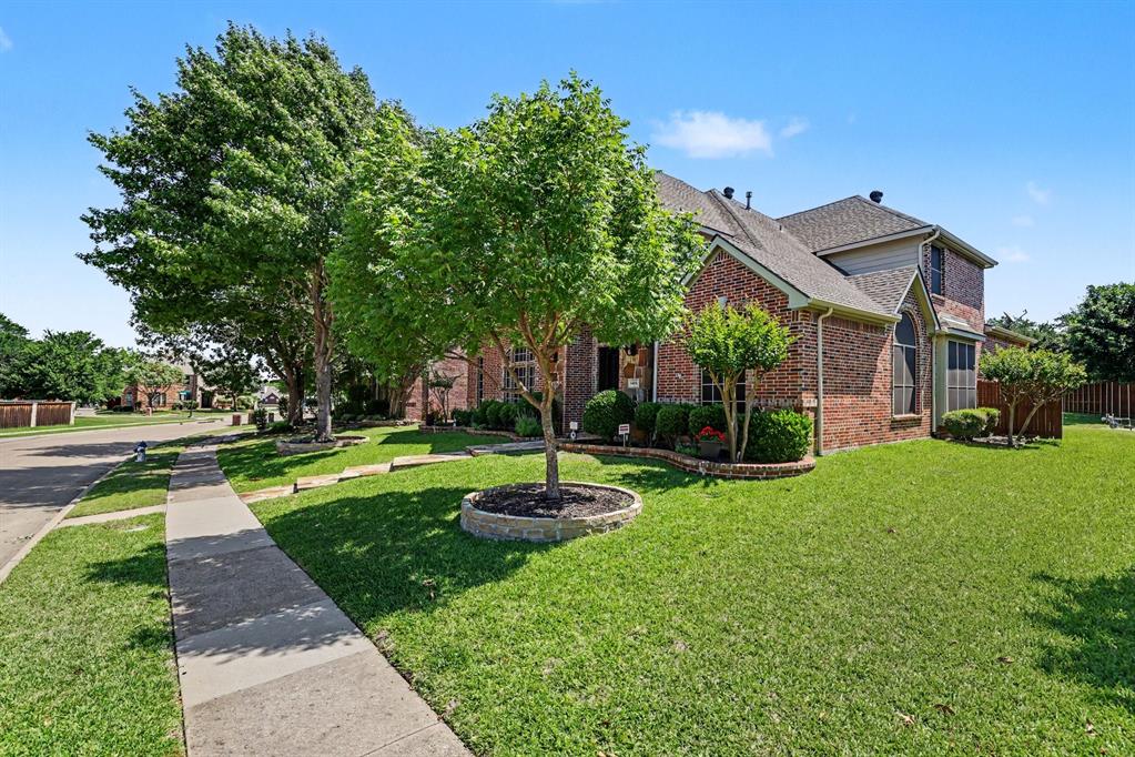 8808 Shady Shore Drive