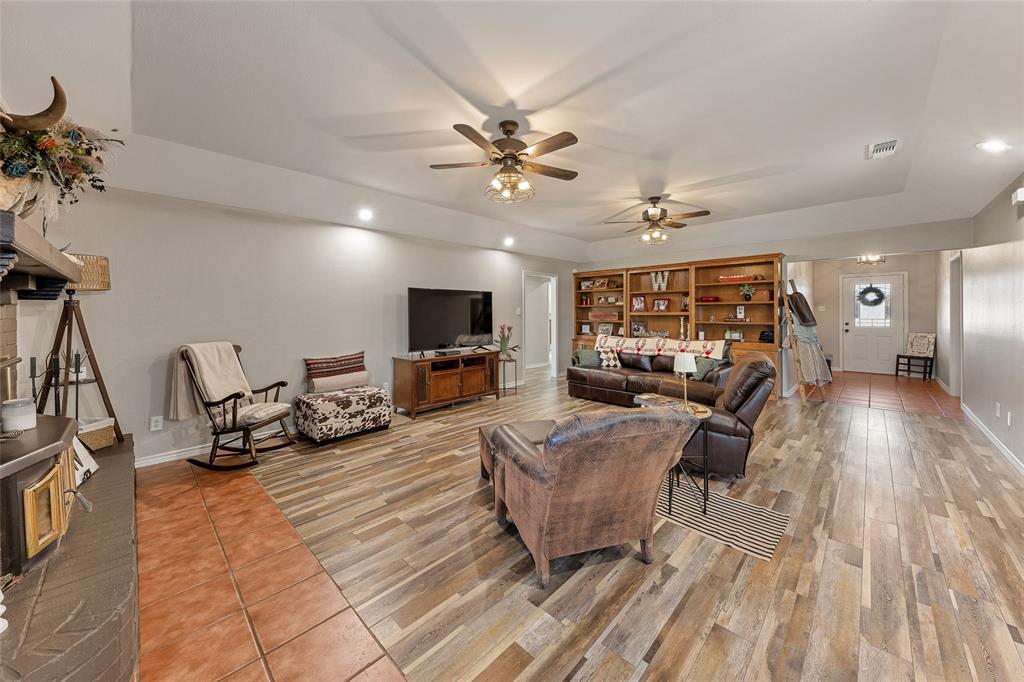 283 County Road 4440