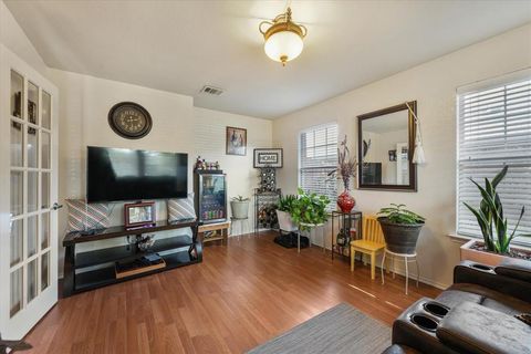 Tiny photo for 4008 Liberty Trail, Heartland, TX 75126 (MLS # 21197854)