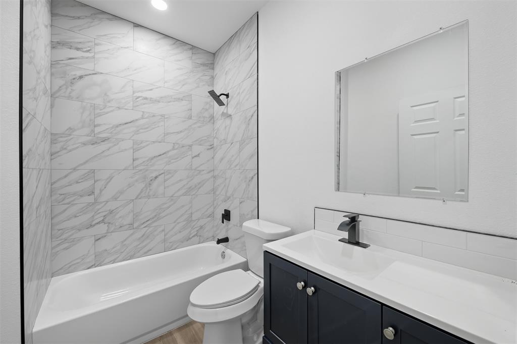 Oak Trail Shores Sec E - Residential