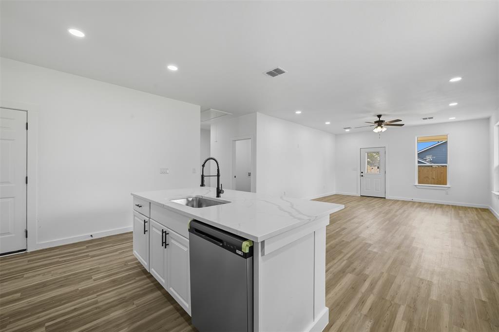 Oak Trail Shores Sec E - Residential