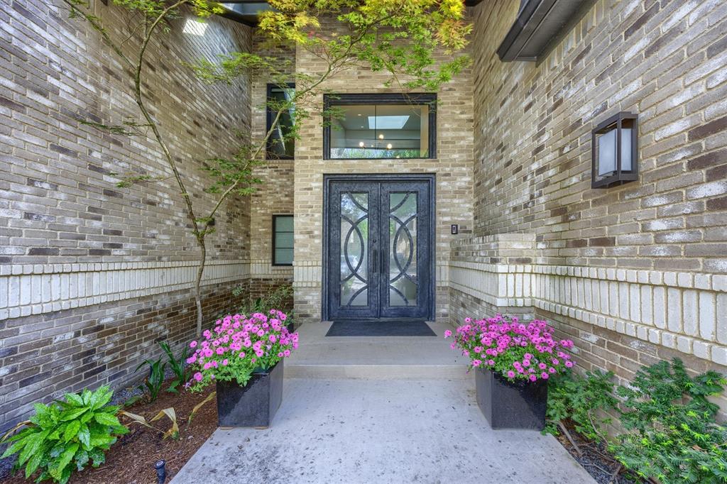 5814 Flintshire Lane