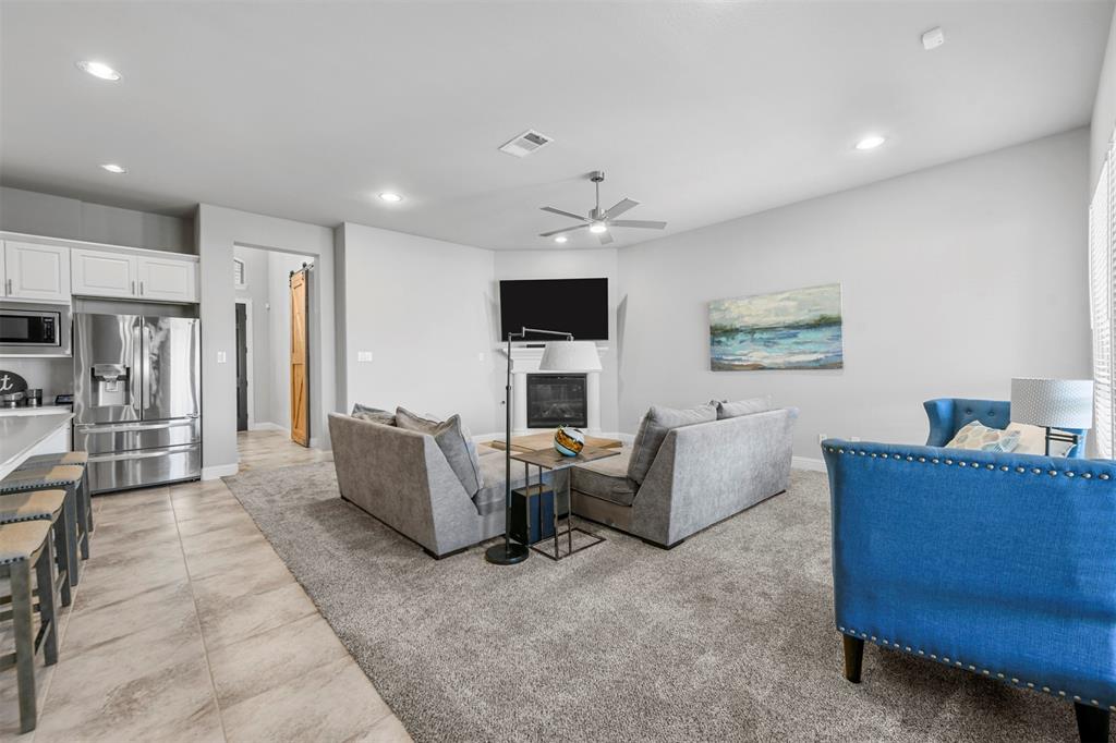 Farmers Branch, Texas 75234, United States, 4 Bedrooms Bedrooms, ,3 BathroomsBathrooms,Residential,Active,79399