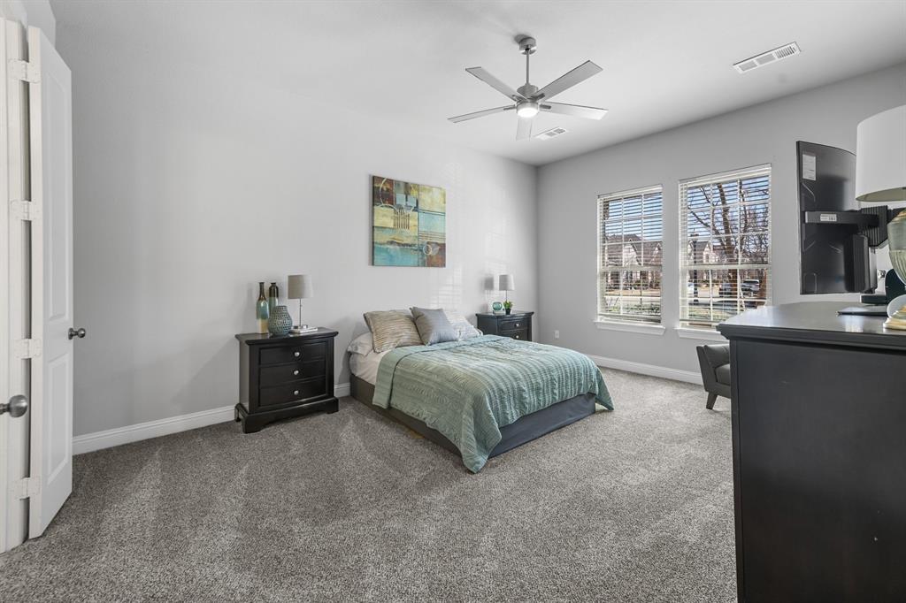 Farmers Branch, Texas 75234, United States, 4 Bedrooms Bedrooms, ,3 BathroomsBathrooms,Residential,Active,79399