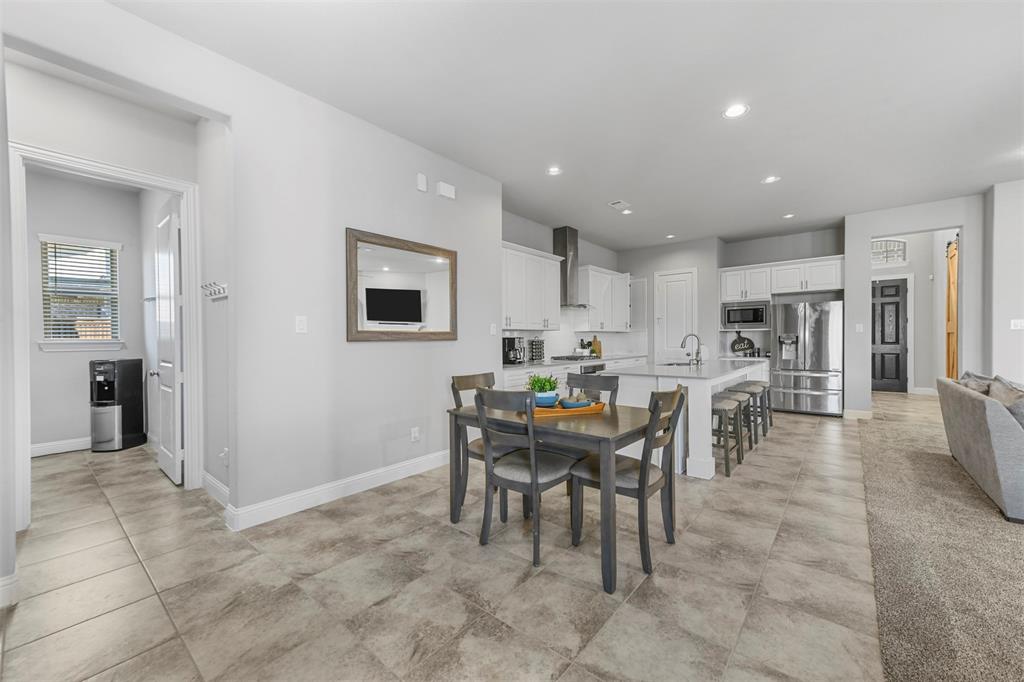 Farmers Branch, Texas 75234, United States, 4 Bedrooms Bedrooms, ,3 BathroomsBathrooms,Residential,Active,79399