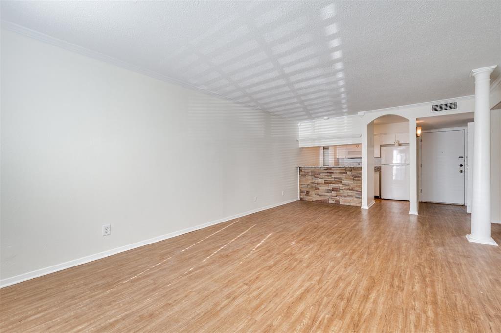 4859 Cedar Springs Road 147