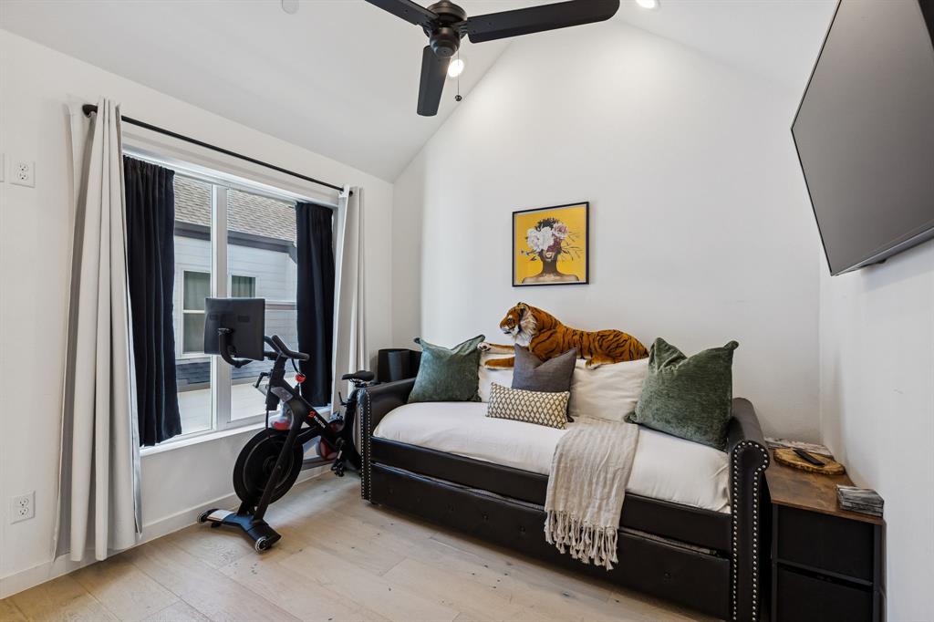 Garrett Park Townhomes - Residential