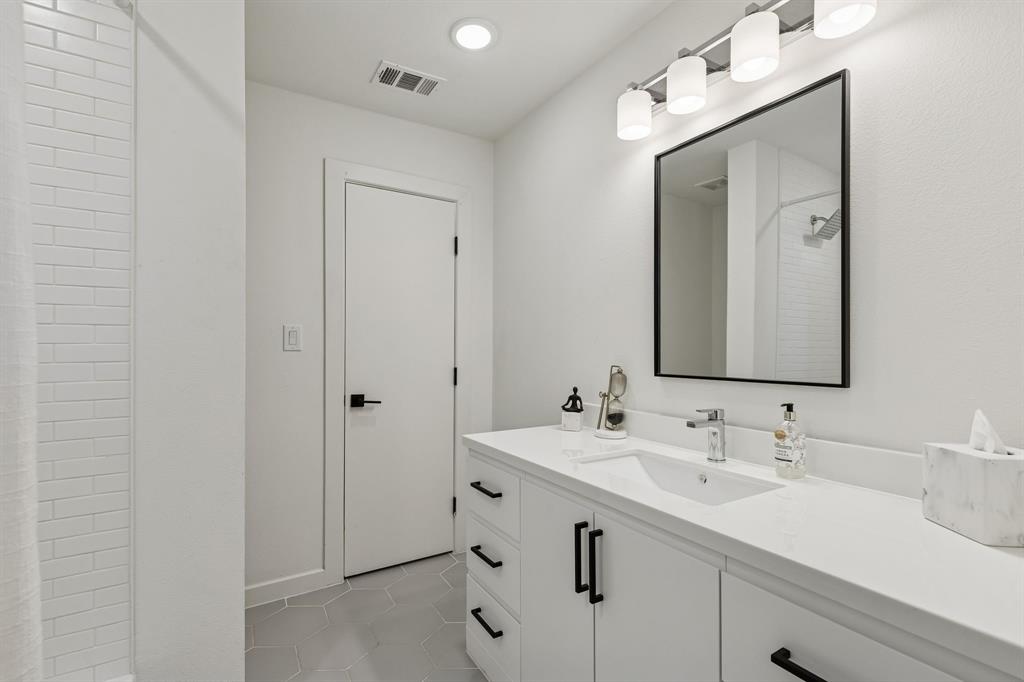 Garrett Park Townhomes - Residential