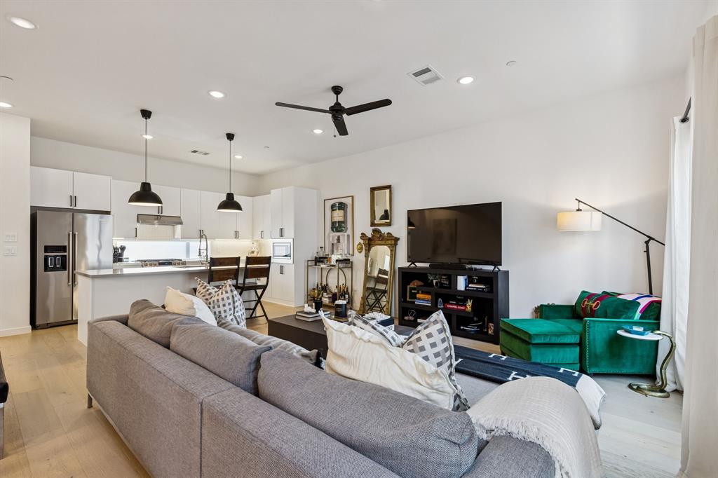 Garrett Park Townhomes - Residential