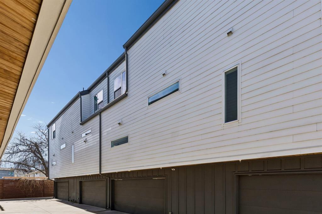 Garrett Park Townhomes - Residential