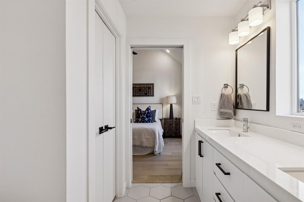 Garrett Park Townhomes - Residential