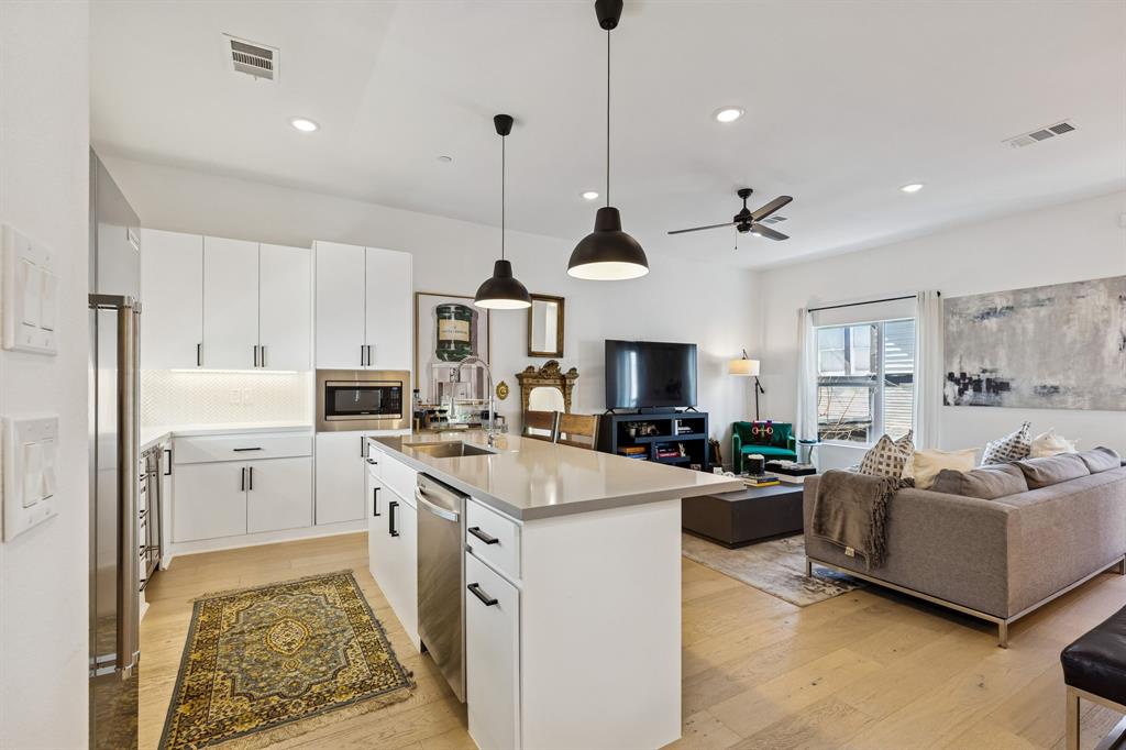 Garrett Park Townhomes - Residential