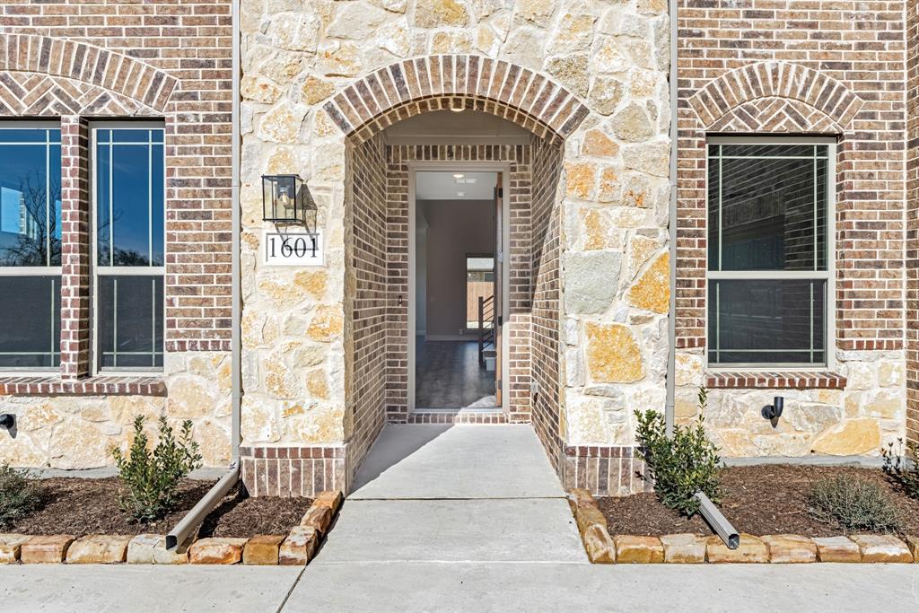 1601 Community Drive