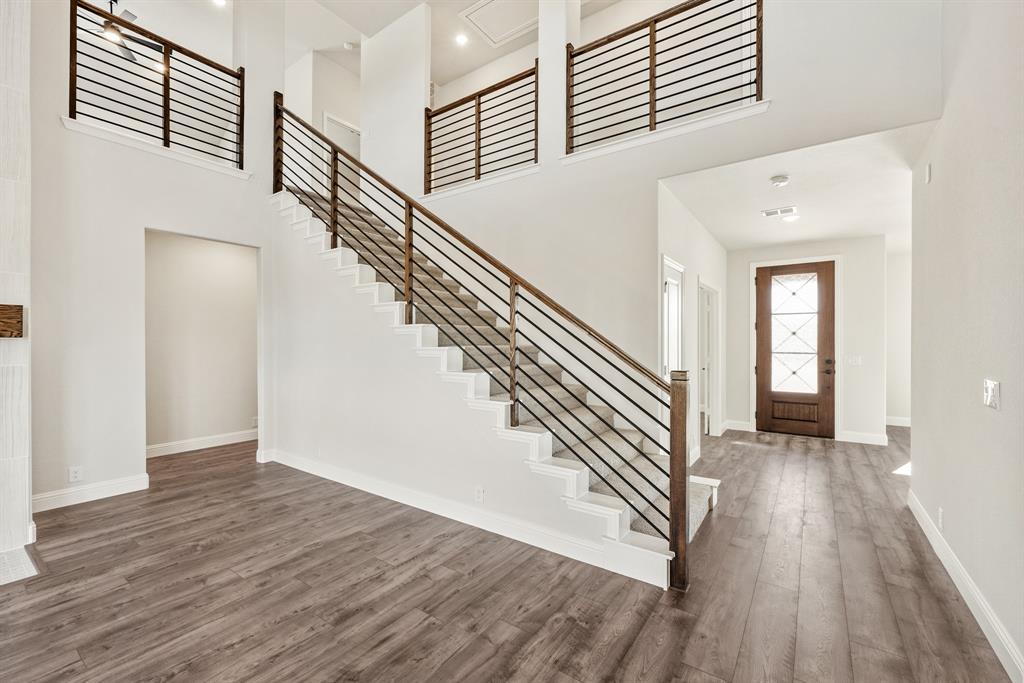 Addison Hills Classic 60s - Residential