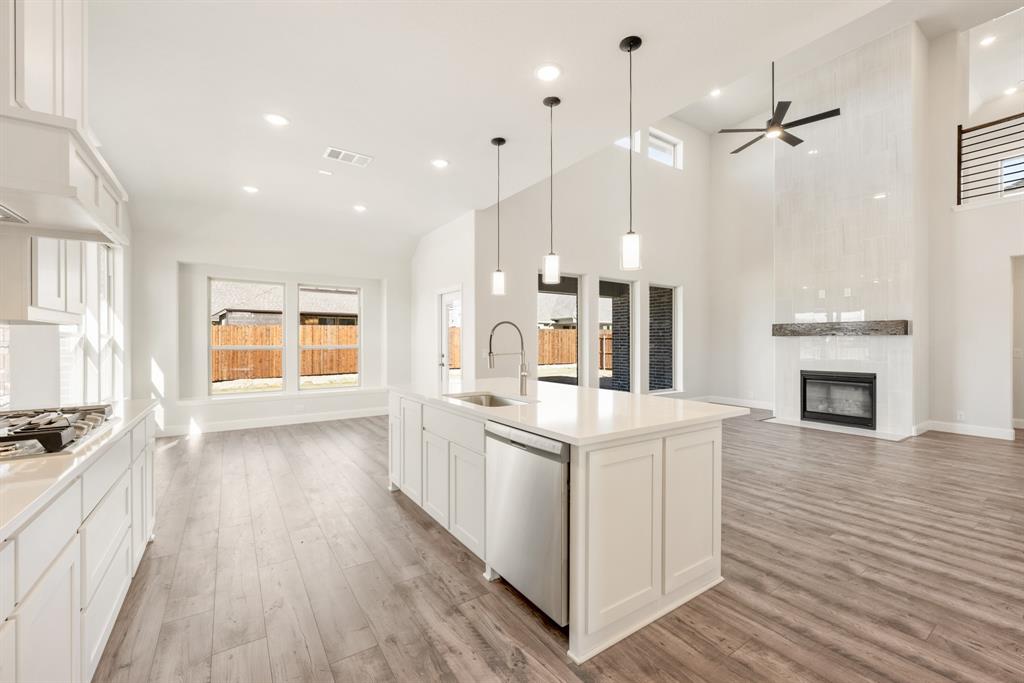 Addison Hills Classic 60s - Residential