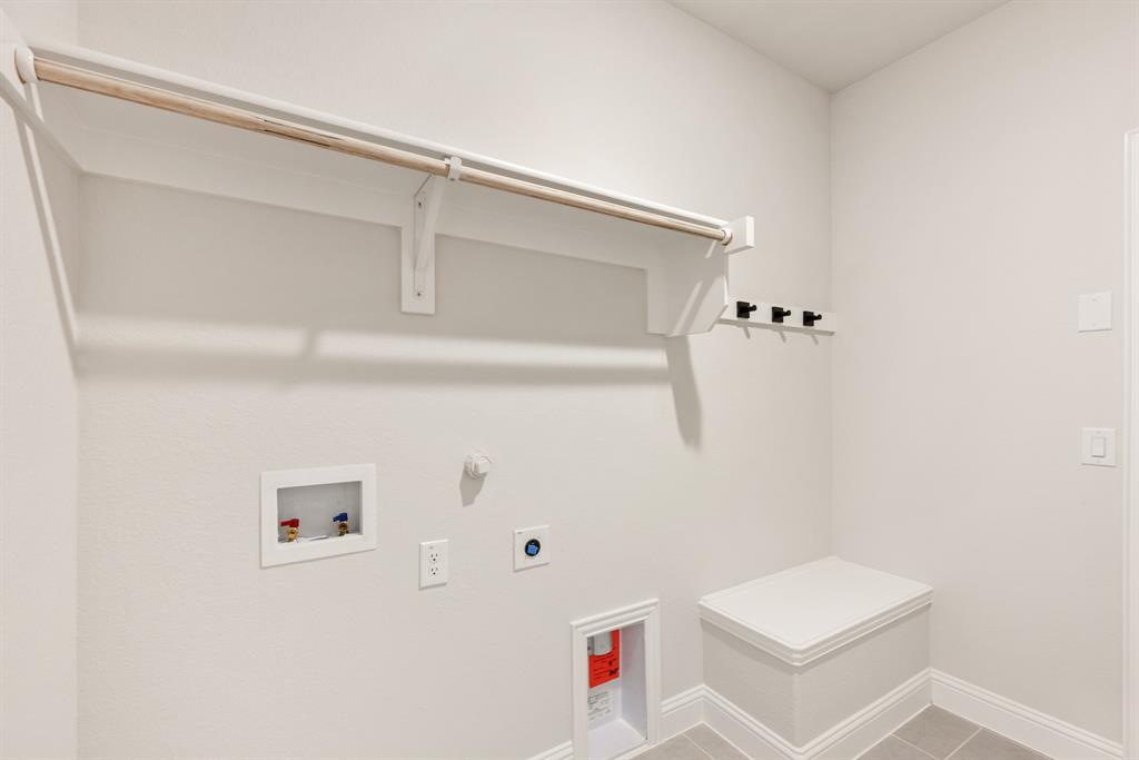 Addison Hills Classic 60s - Residential