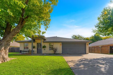 705 Western Trail Keller TX 76248