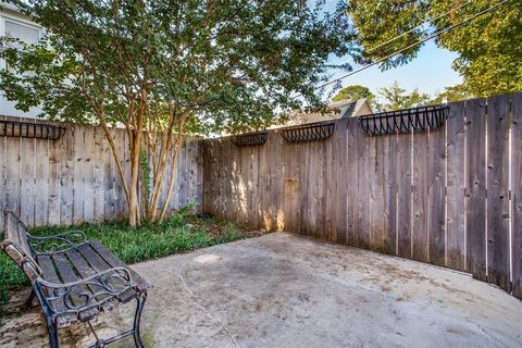 Tiny photo for 4558 Roland Avenue #B, Highland Park, TX 75219 (MLS # 21175823)