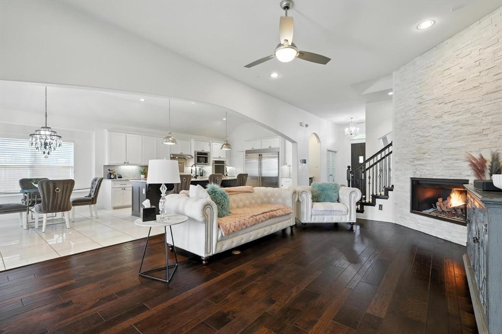 12748 Oakvale Trail