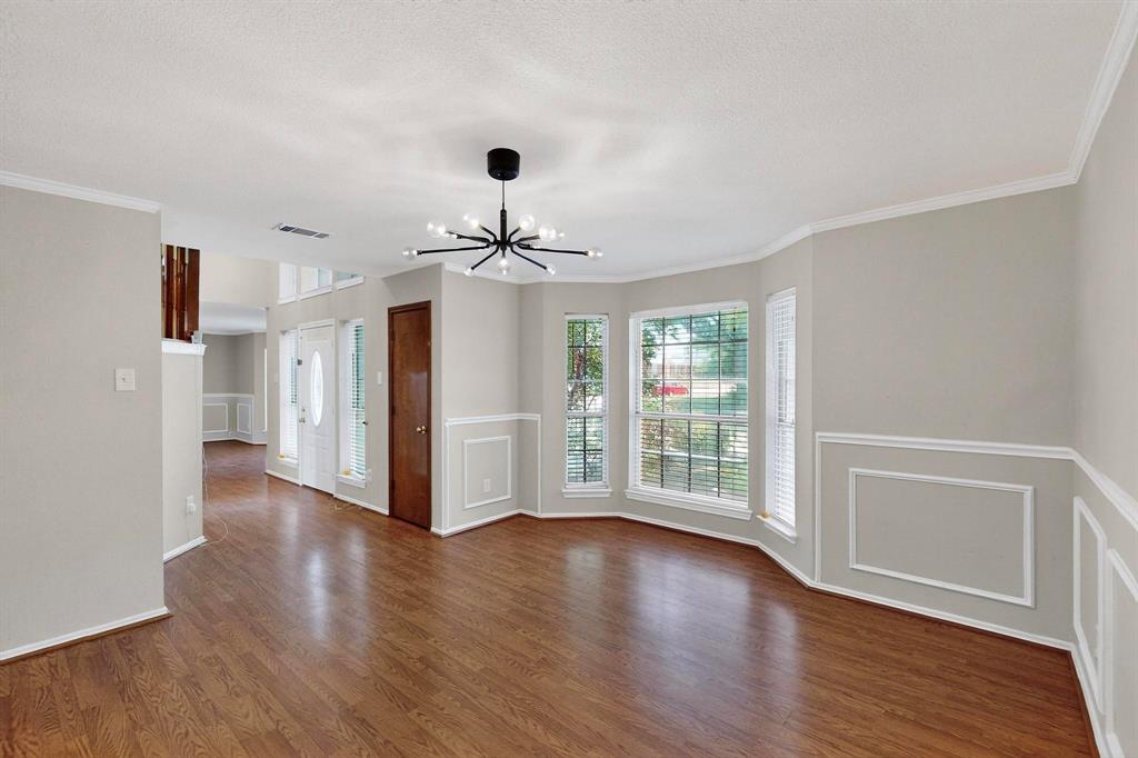 3819 Silver Maple Drive