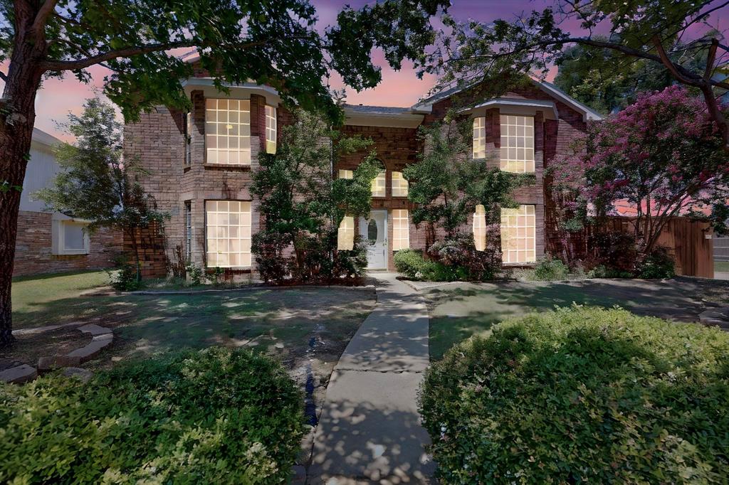 3819 Silver Maple Drive