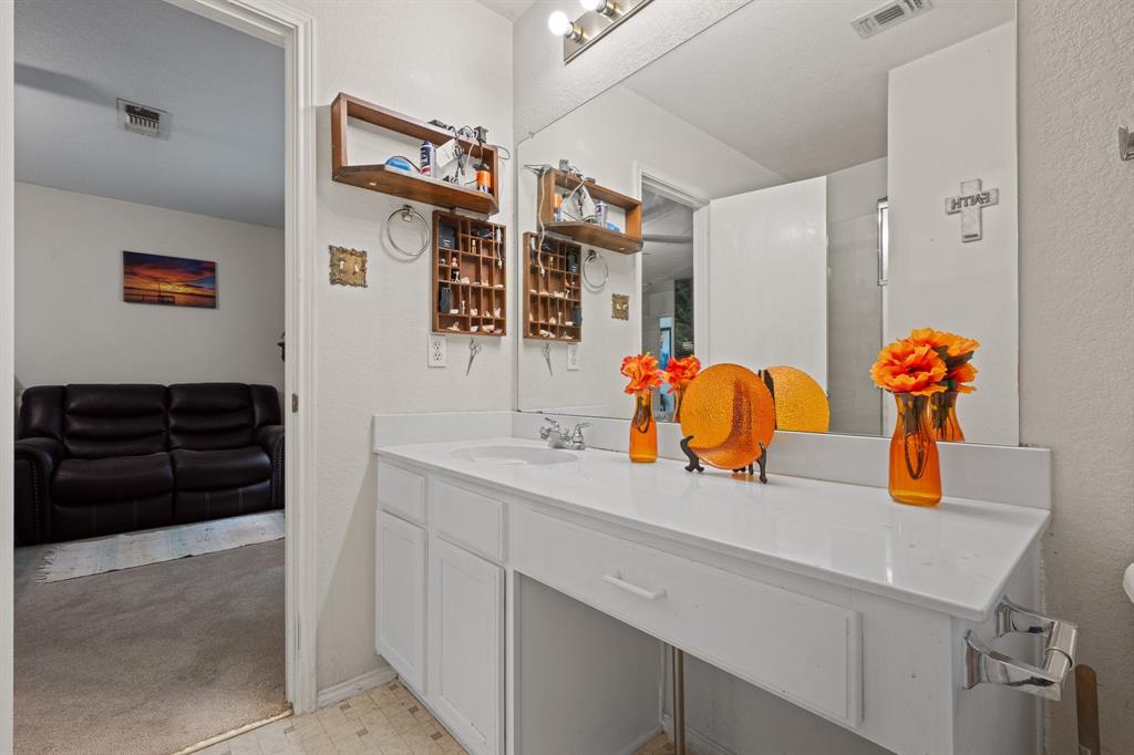 Keswick Gardens Ph 01 - Residential