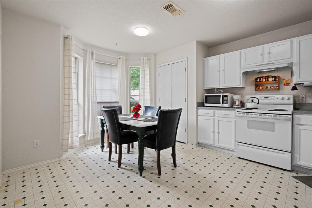 Keswick Gardens Ph 01 - Residential