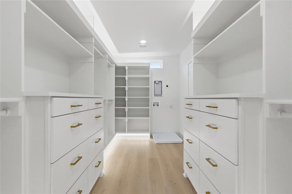 4009 Finis Lane