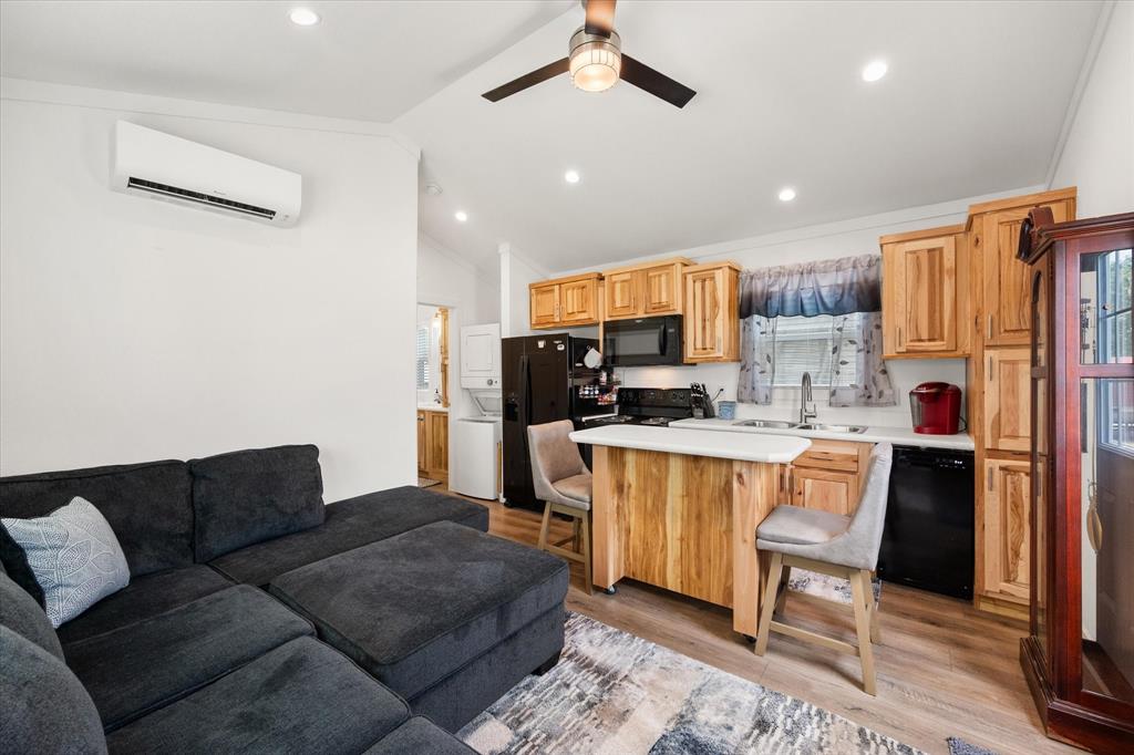 Pelican Isle - Residential