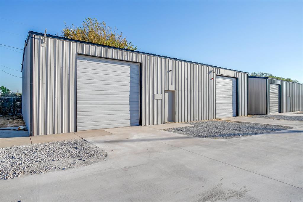 Christopher Chaney Surv A-175 - Commercial Lease