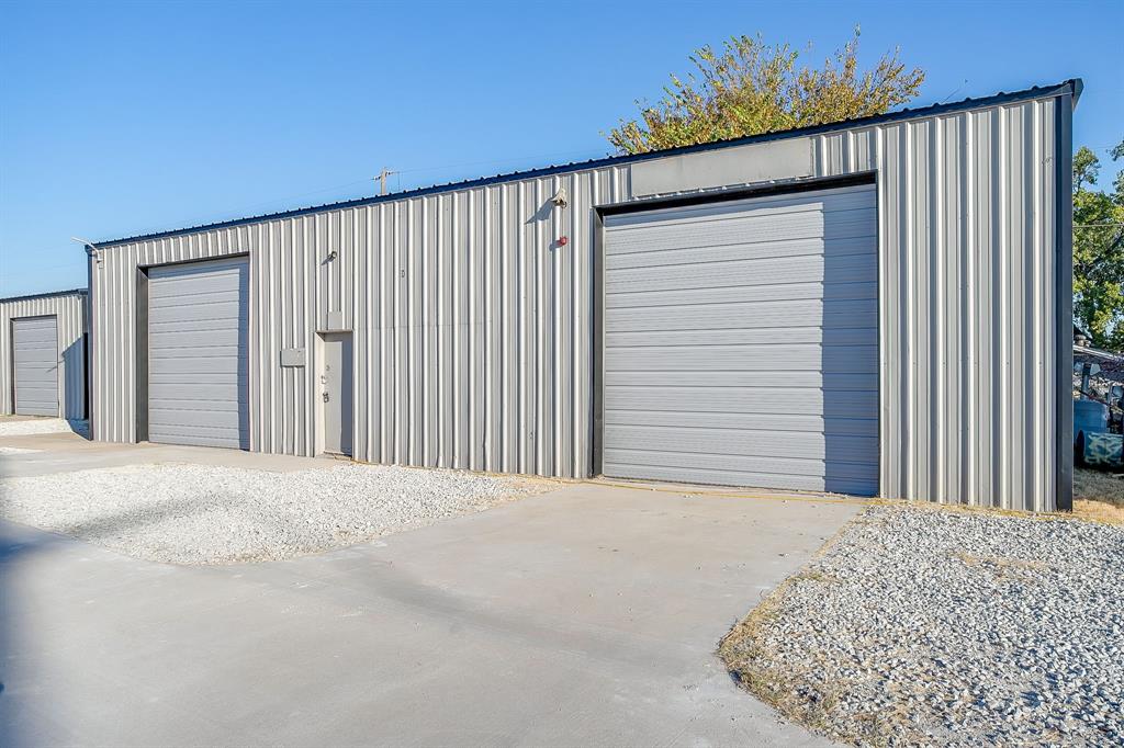 Christopher Chaney Surv A-175 - Commercial Lease