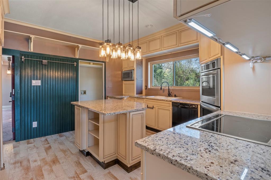 Hidden Hills - Residential