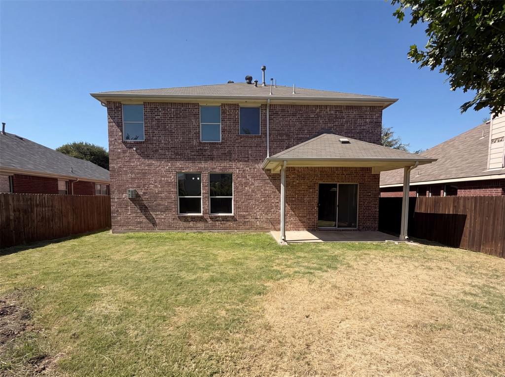 1421 Sparrow Drive
