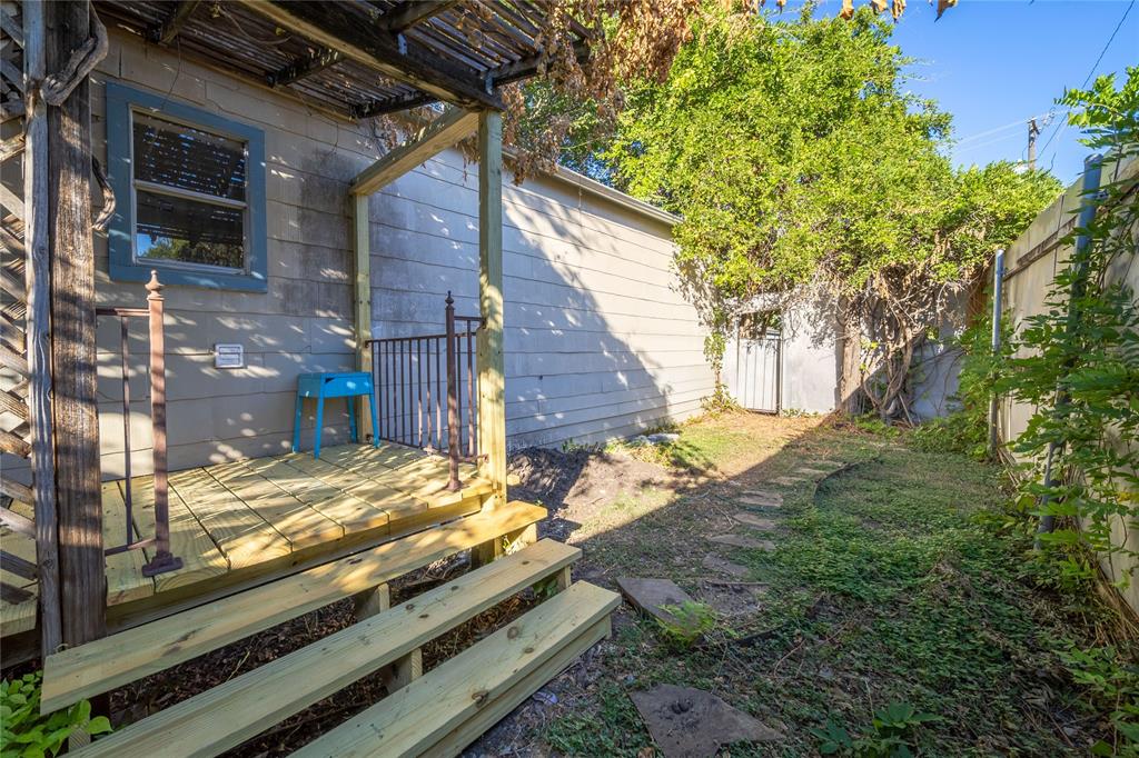 Oak Cliff Annex - Residential