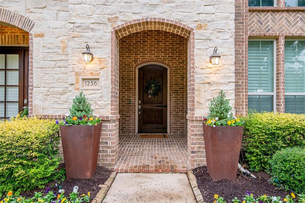 1236 Split Rock Drive