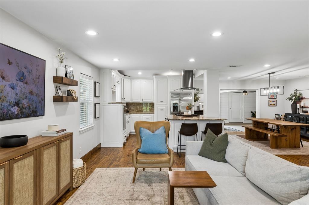 10677 Larchfield Lane